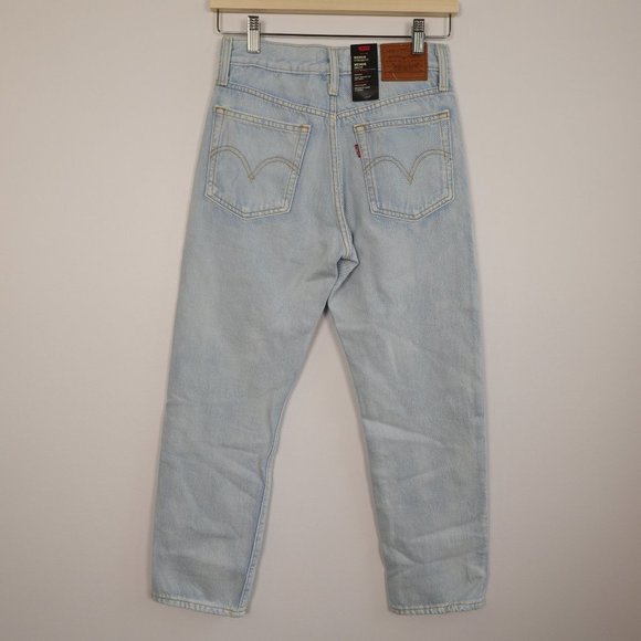 ❌SOLD❌ LEVI'S Wedgie Straight Jeans Light Blue Acid wash High Rise Denim 25X26 - Picture 2 of 14